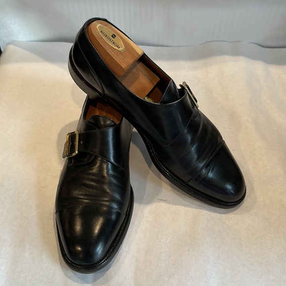 Mens Ferragamo size 10D, black, monk strap, cap toed shoes. - Picture 2 of 5